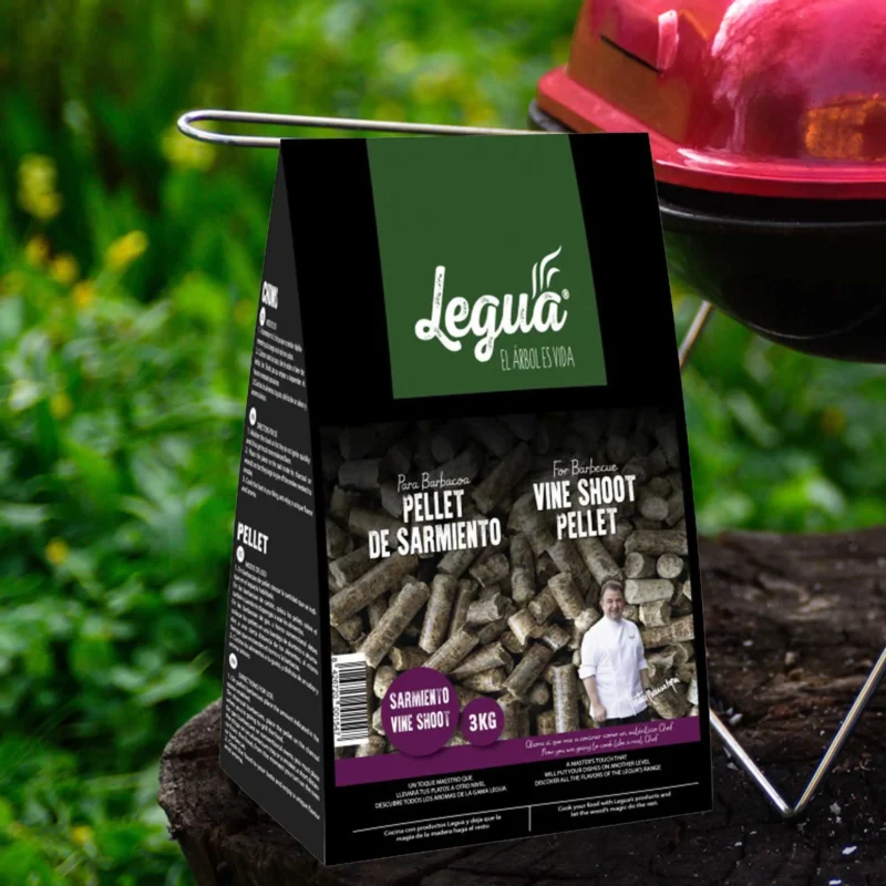 The granulometry of the particles guarantees the best combustion to obtain the perfect flavor, aroma and cooking. All Legua pellets are a perfect fuel for your grill because they are clean and natural. Use Legua pellets can be used both in grills with specific pellets, pouring the entire contents of the bag into the drum, as well as in gas, electric and charcoal grills using the pellet burner. Recommended for: Lamb, rice, red meat